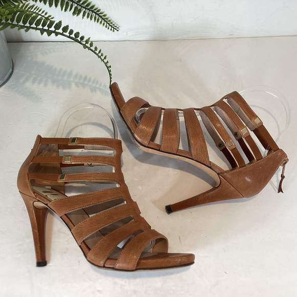 STUART WEITZMAN CAGED STILETTO OPEN TOE HEELS CAMEL SZ 7.5 - Picture 3 of 7